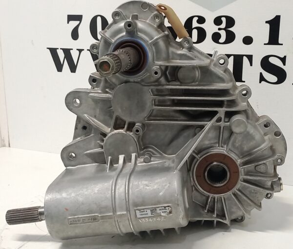 Good Used Gear case / Transmission for Polaris 900 & 1000 UTV #1334342