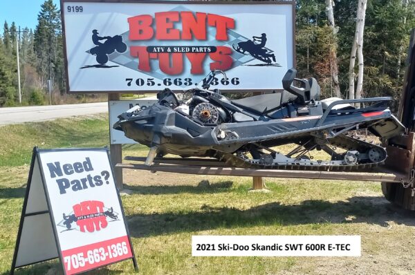 2021 Ski-Doo Skandic SWT 600R E-TEC