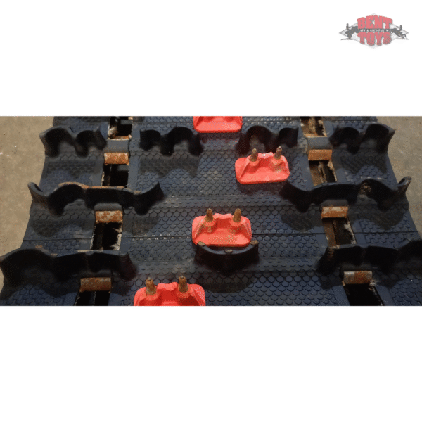 Snowmobile Track 15″ X 137″ X 1.352″ – Cobra (2.86 Pitch) (Studded) #5413661